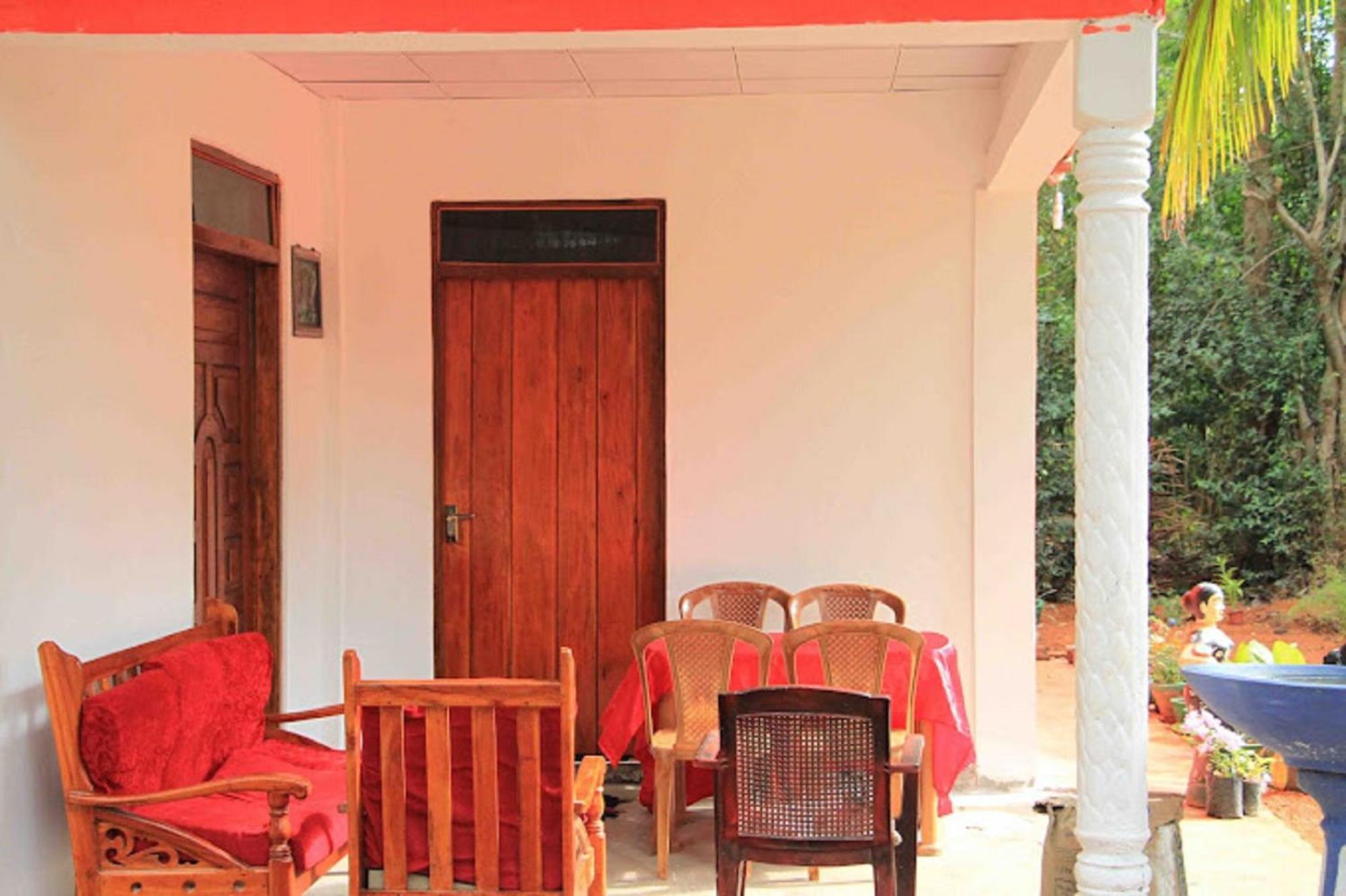 Nelum Home Stay Sigiriya Buitenkant foto