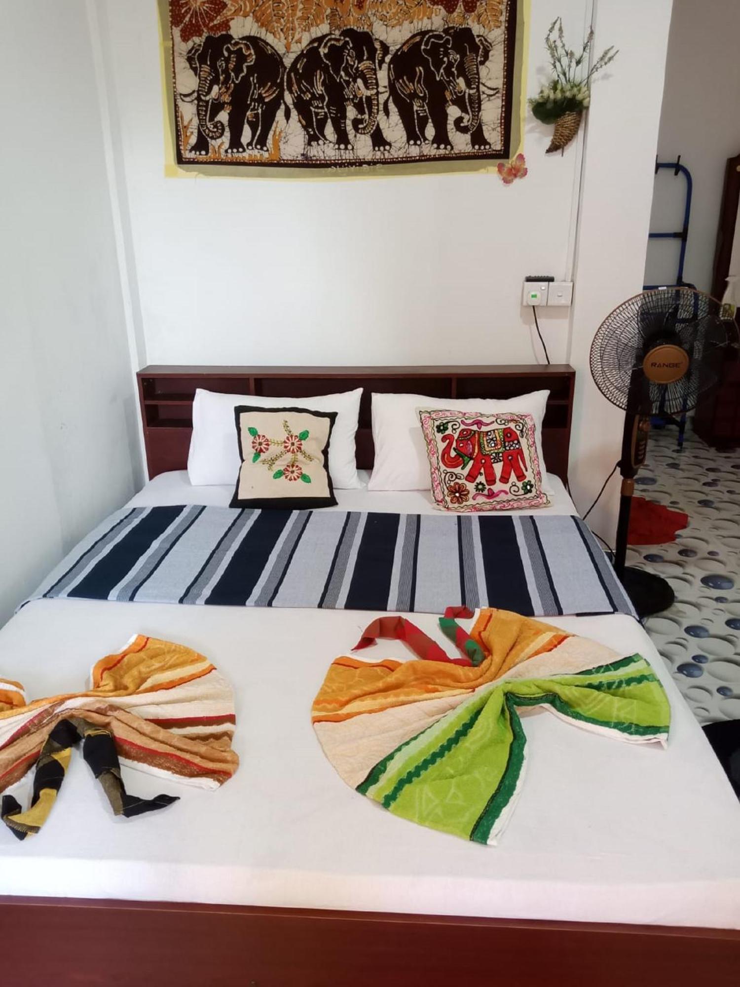 Nelum Home Stay Sigiriya Buitenkant foto