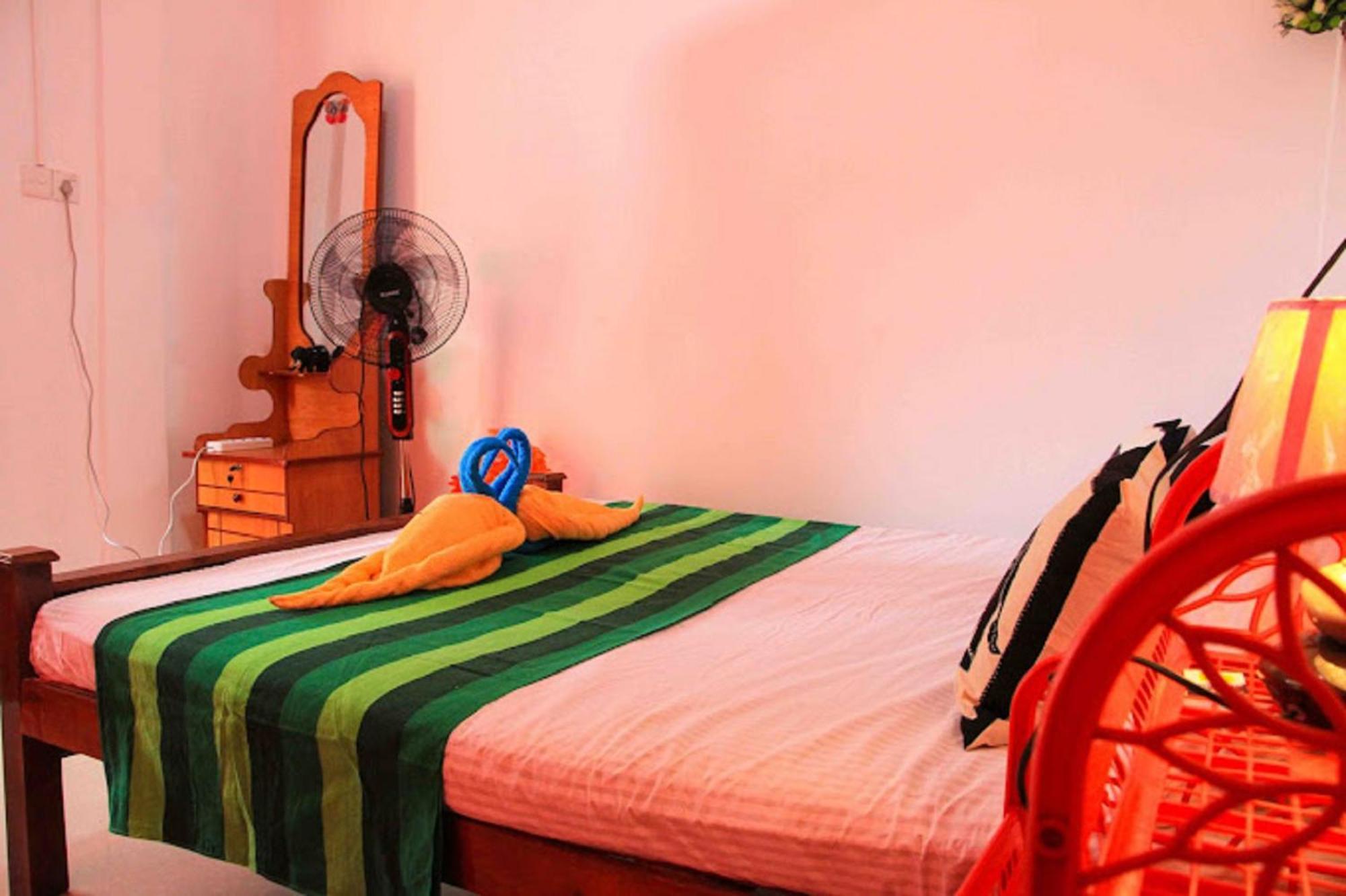 Nelum Home Stay Sigiriya Buitenkant foto